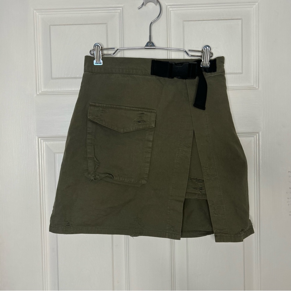 Carmar Cargo Buckle Mini Skirt - Picture 4 of 15
